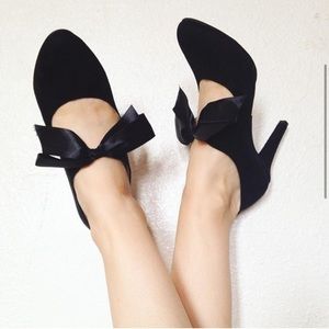 Closed Toe Heels